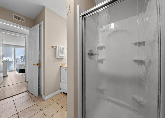 Sundial G3 By Youngs Suncoast Apartment *